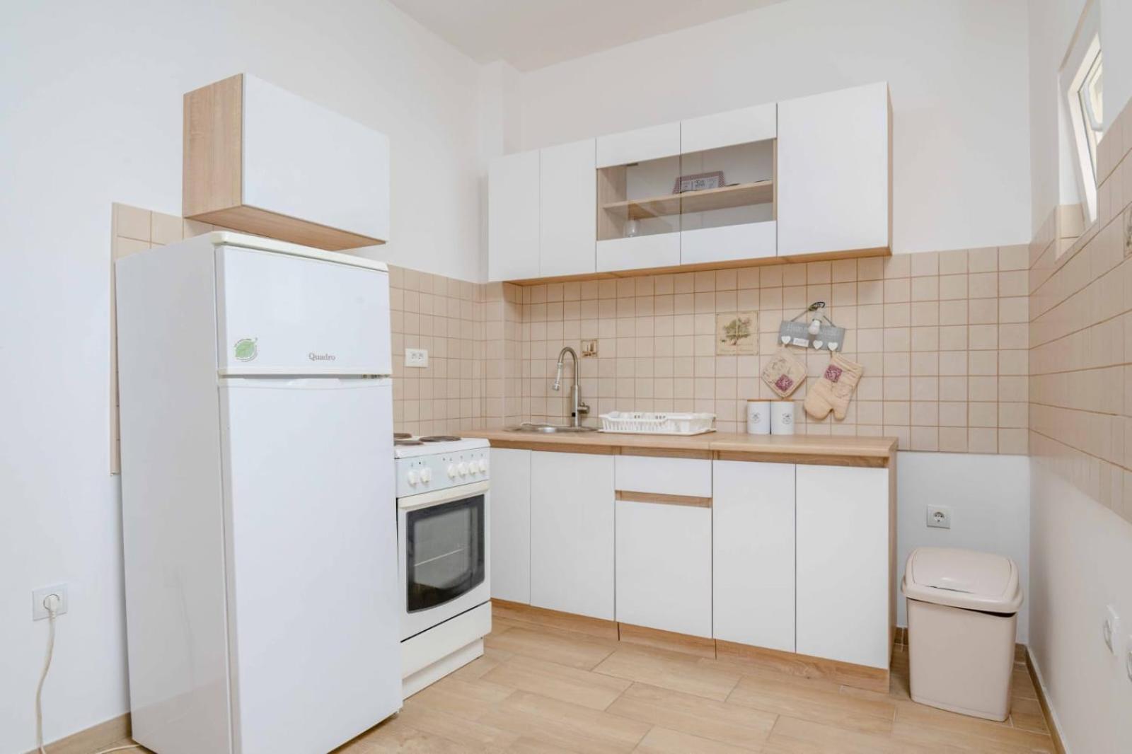 1Bd Modern Apt In Dobra Voda With Roof Access "Moka" バール エクステリア 写真